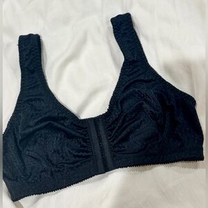 Super comfy & supportive black bra